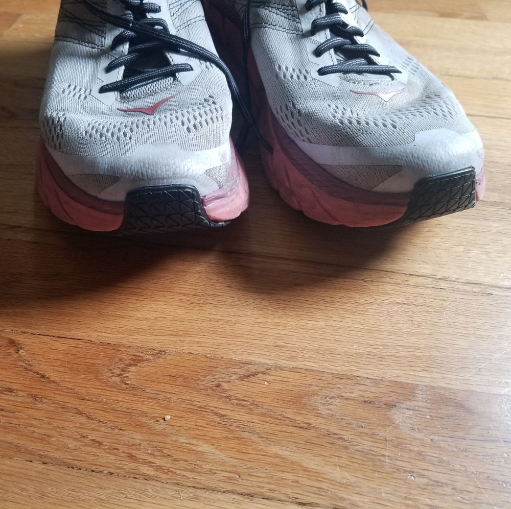Hoka One One - Picture 5 of 7